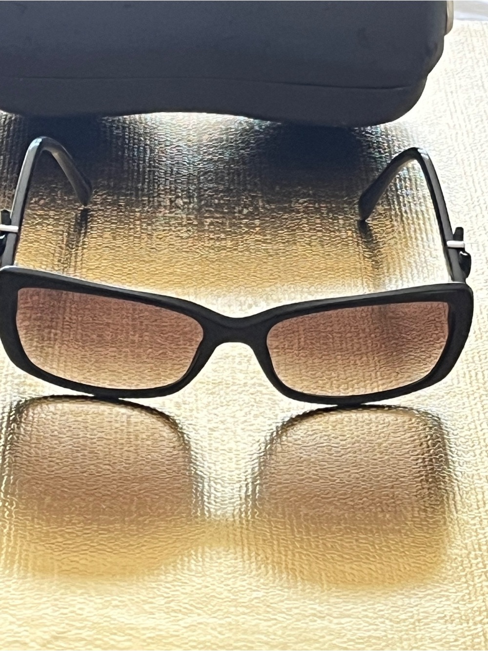 CHANEL Black Frame Sunglasses with Brown Gradient Lenses - Picture 2 of 11